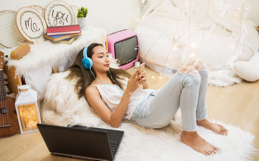 Tips to avoid holiday online shopping scams