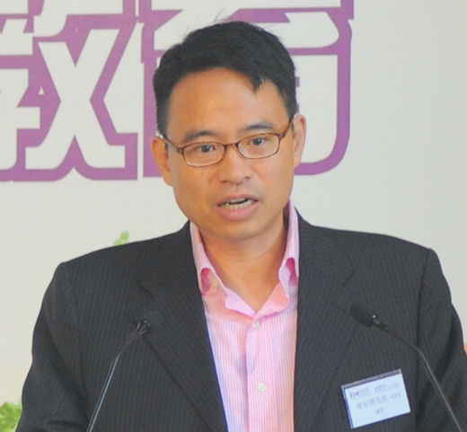 曾怡景先生照片